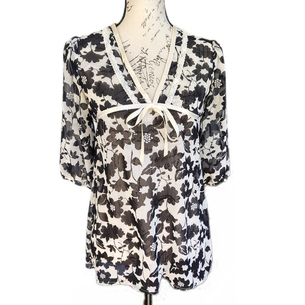 Epic Threads Floral Sheer Babydoll Tunic Top XS Black White V-Neck Whimsygoth
